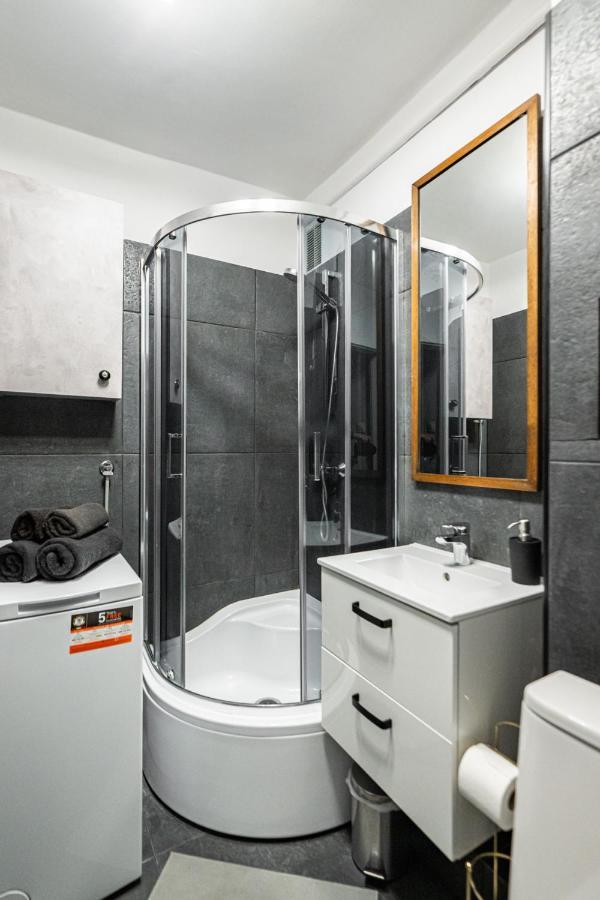 Niceone Apartment Number 5 - W Samym Centrum! Breslau Exterior foto